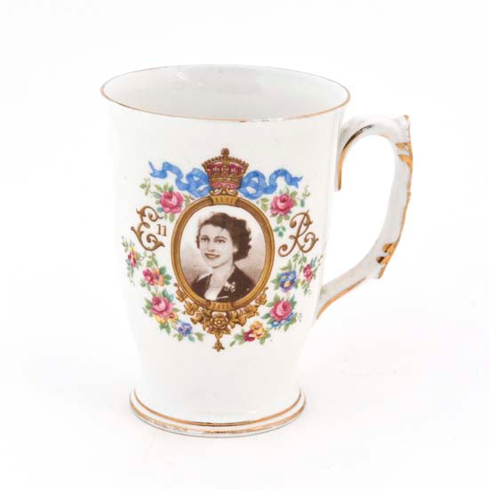 Elizabeth II Coronation Mug Aynsley