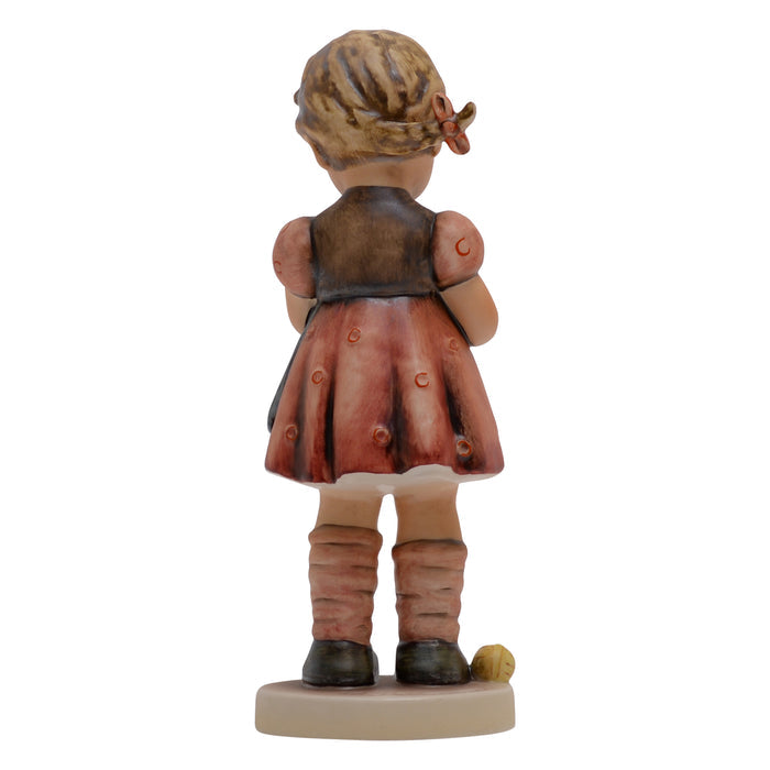 Figurine, girl stitching hummel hum255