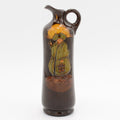 Kingsware whiskey bottle of George the Guard