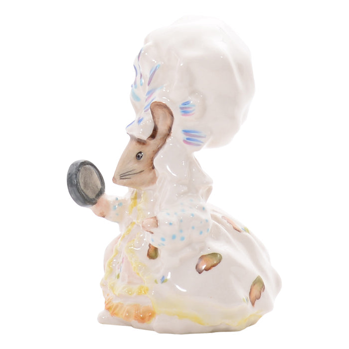 Lady Mouse sculpture
