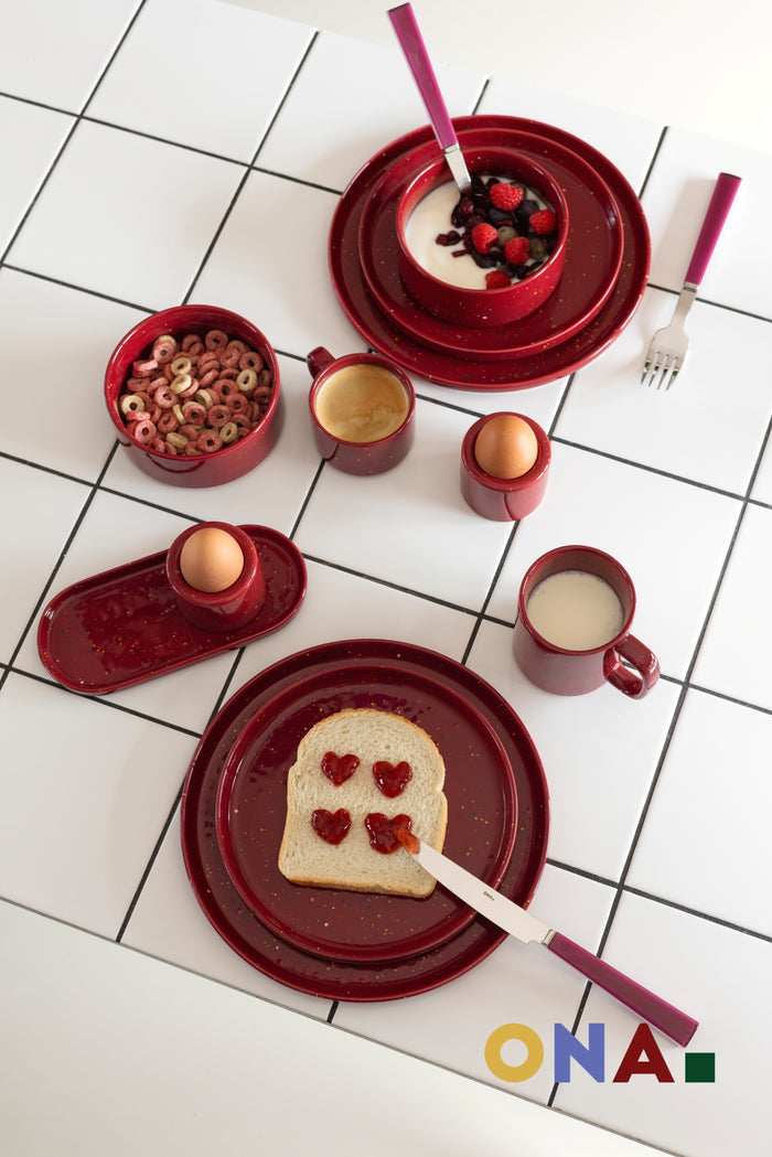 ONA Serviesset Fika Burgundy 12-delig / 4 personen - 4 dinerborden, 4 ontbijtborden en 4 kommen