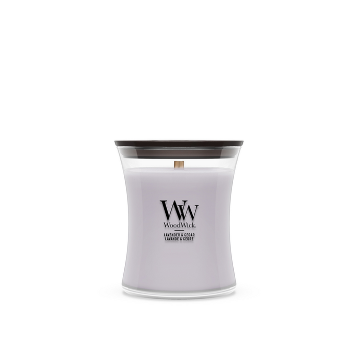 WoodWick Geurkaars Medium Lavender & Cedar - 11 cm / ø 10 cm - Geurkaars in Glas - Houten Lont