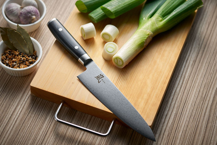Yaxell Koksmes Ran 24 cm - 69 laags roestvrij damast staal - canvas Micarta heft